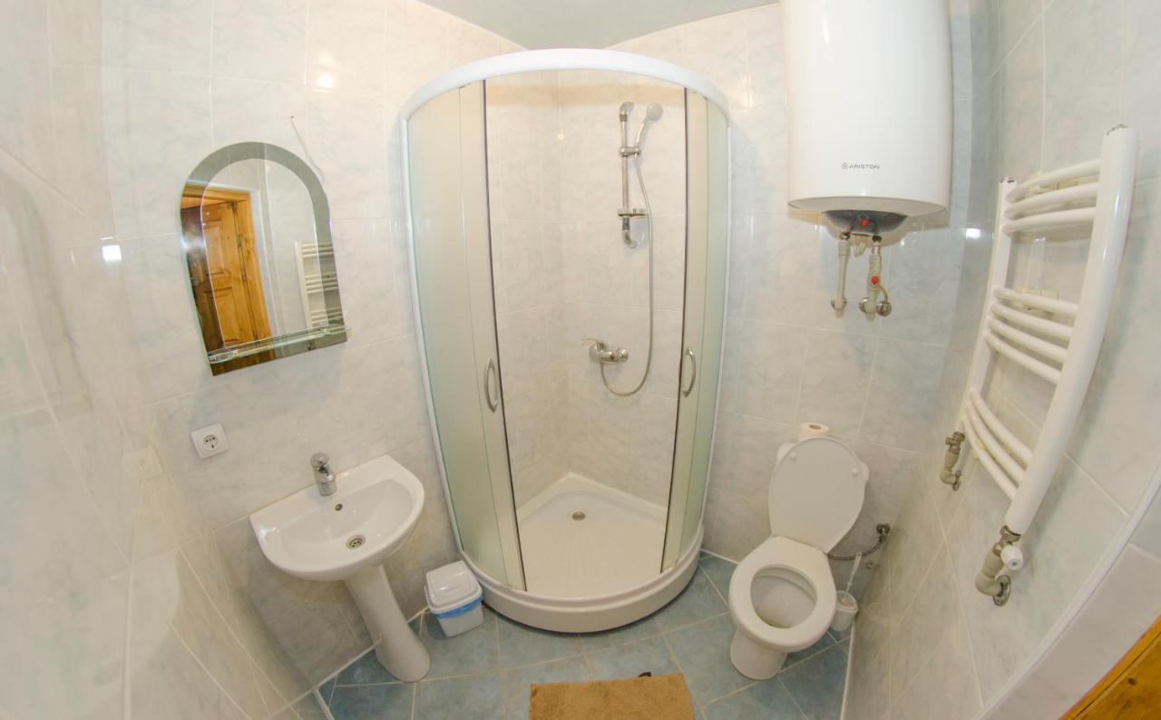 Hof Otel Yasinya Dış mekan fotoğraf